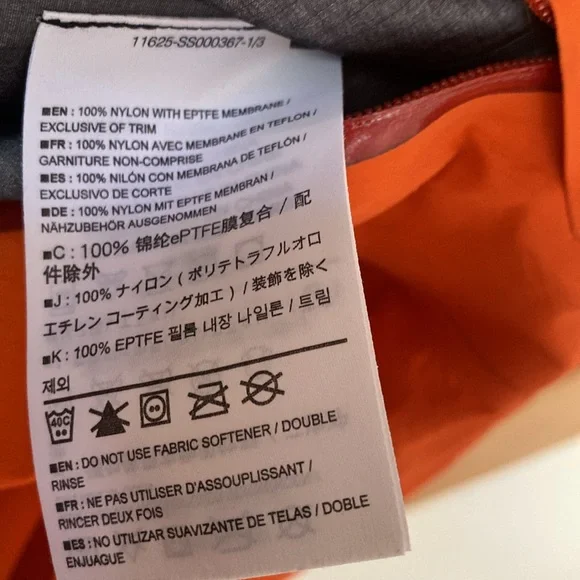 ARC’TERYX Beta AR All Round Gore-Tex Pro Shell Jacket - Picture 8 of 12